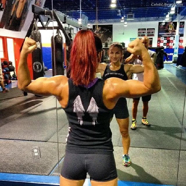 Tecia Pennington photo 23 of 255