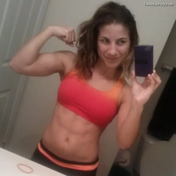 Tecia Pennington photo 23 of 256