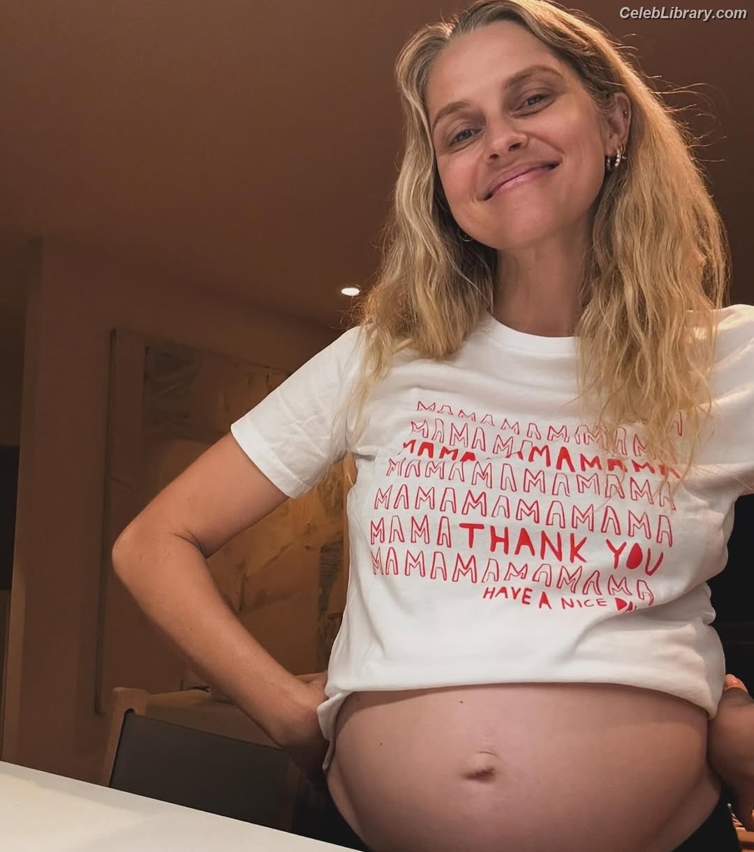 Teresa Palmer photo 6 of 120