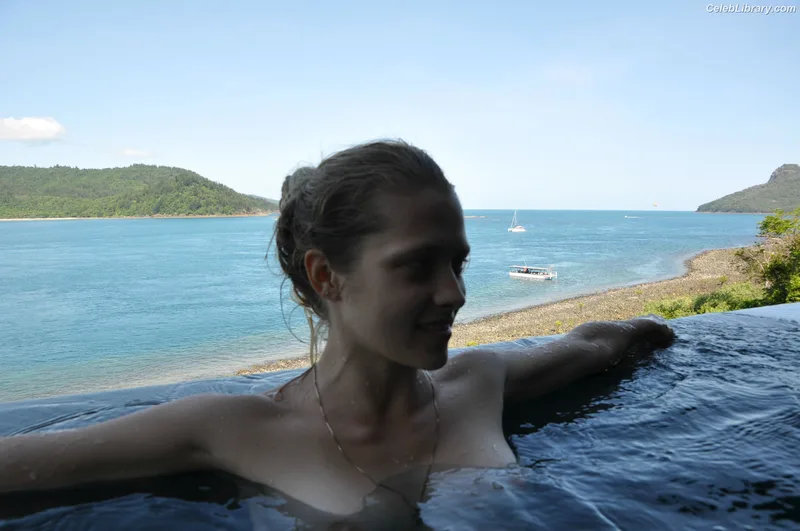 Teresa Palmer photo 12 of 120