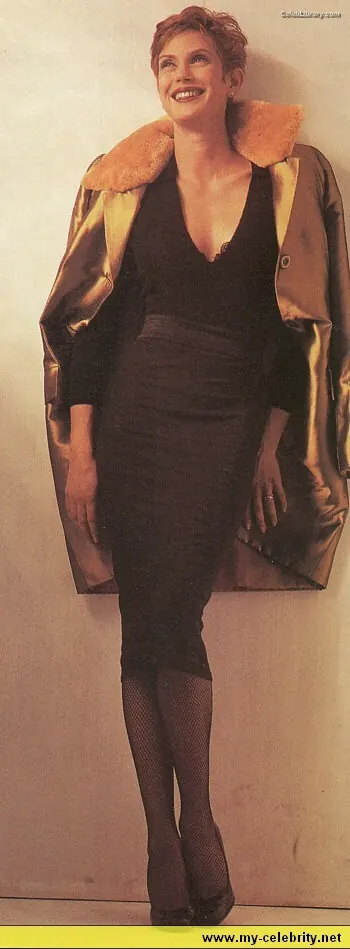 Teri Hatcher photo 8 of 132