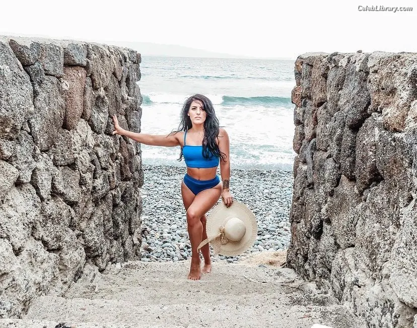 Tessa Blanchard photo 5 of 415