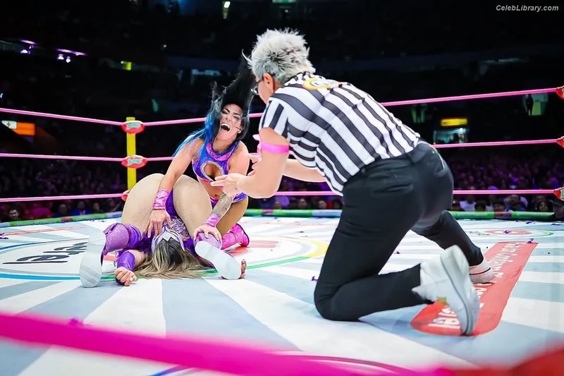 Tessa Blanchard photo 1 of 411