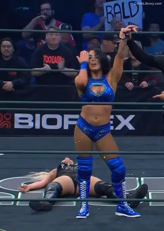 Tessa Blanchard photo 15 of 411