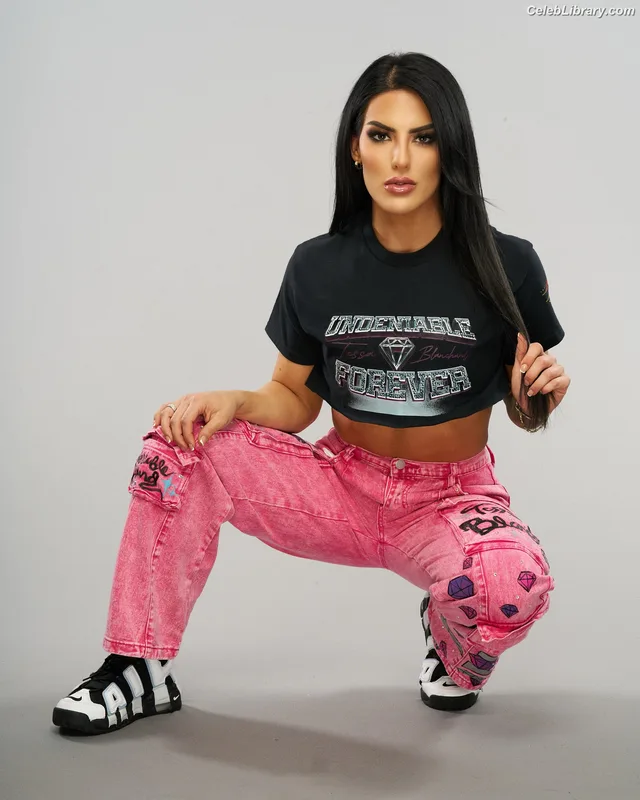Tessa Blanchard photo 15 of 411