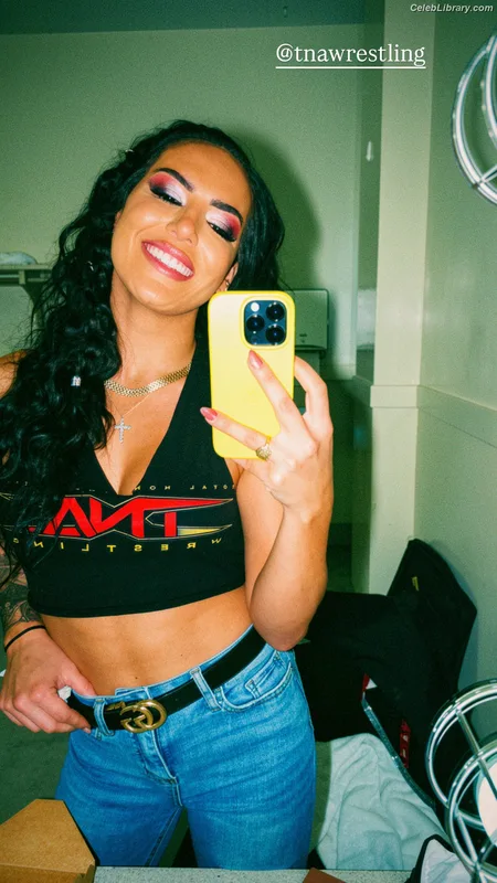 Tessa Blanchard photo 3 of 411