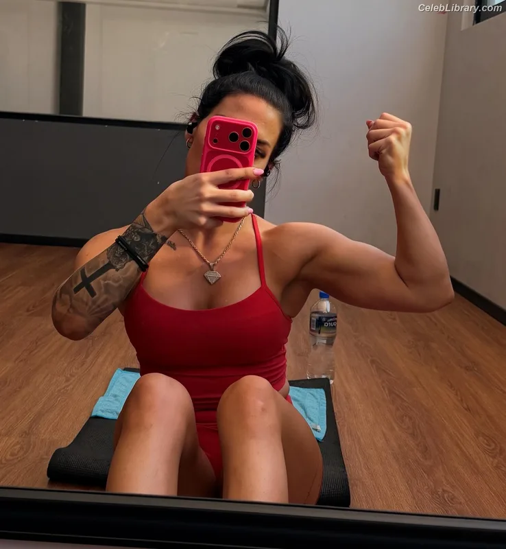 Tessa Blanchard photo 13 of 411