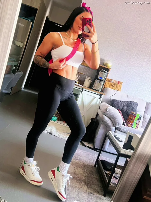 Tessa Blanchard photo 4 of 411