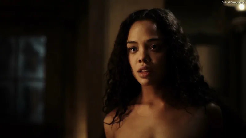 Tessa Thompson photo 17 of 199