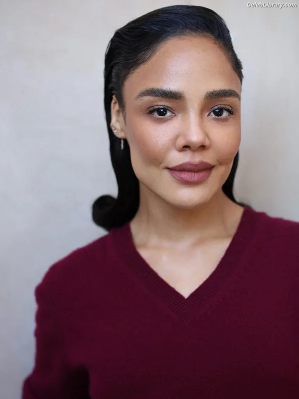 Tessa Thompson photo 1 of 199