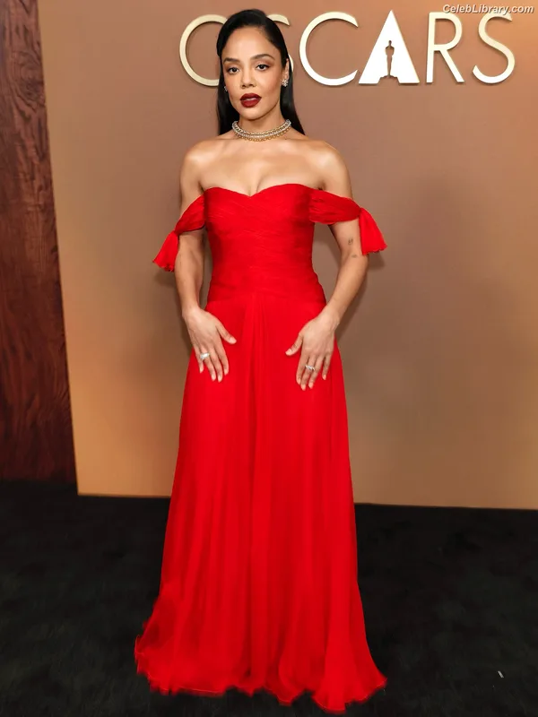 Tessa Thompson photo 9 of 199