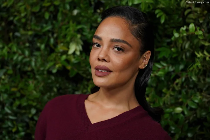 Tessa Thompson photo 15 of 199
