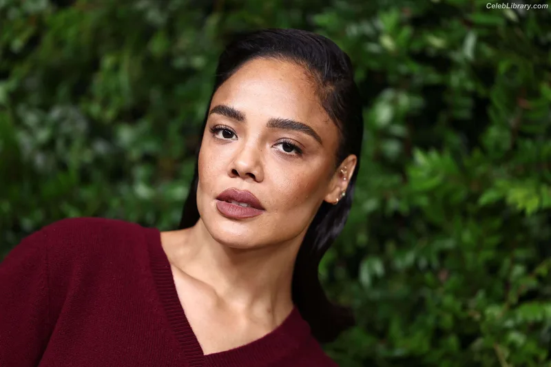Tessa Thompson photo 11 of 199