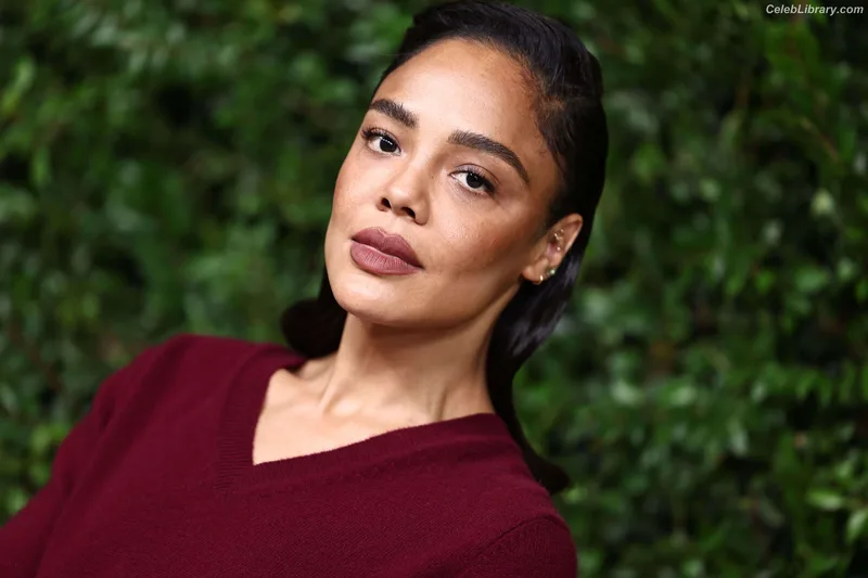 Tessa Thompson photo 15 of 199