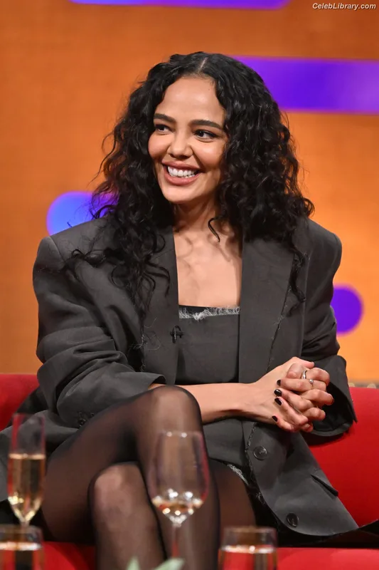 Tessa Thompson photo 5 of 199