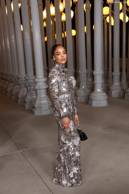 Tessa Thompson photo 17 of 199