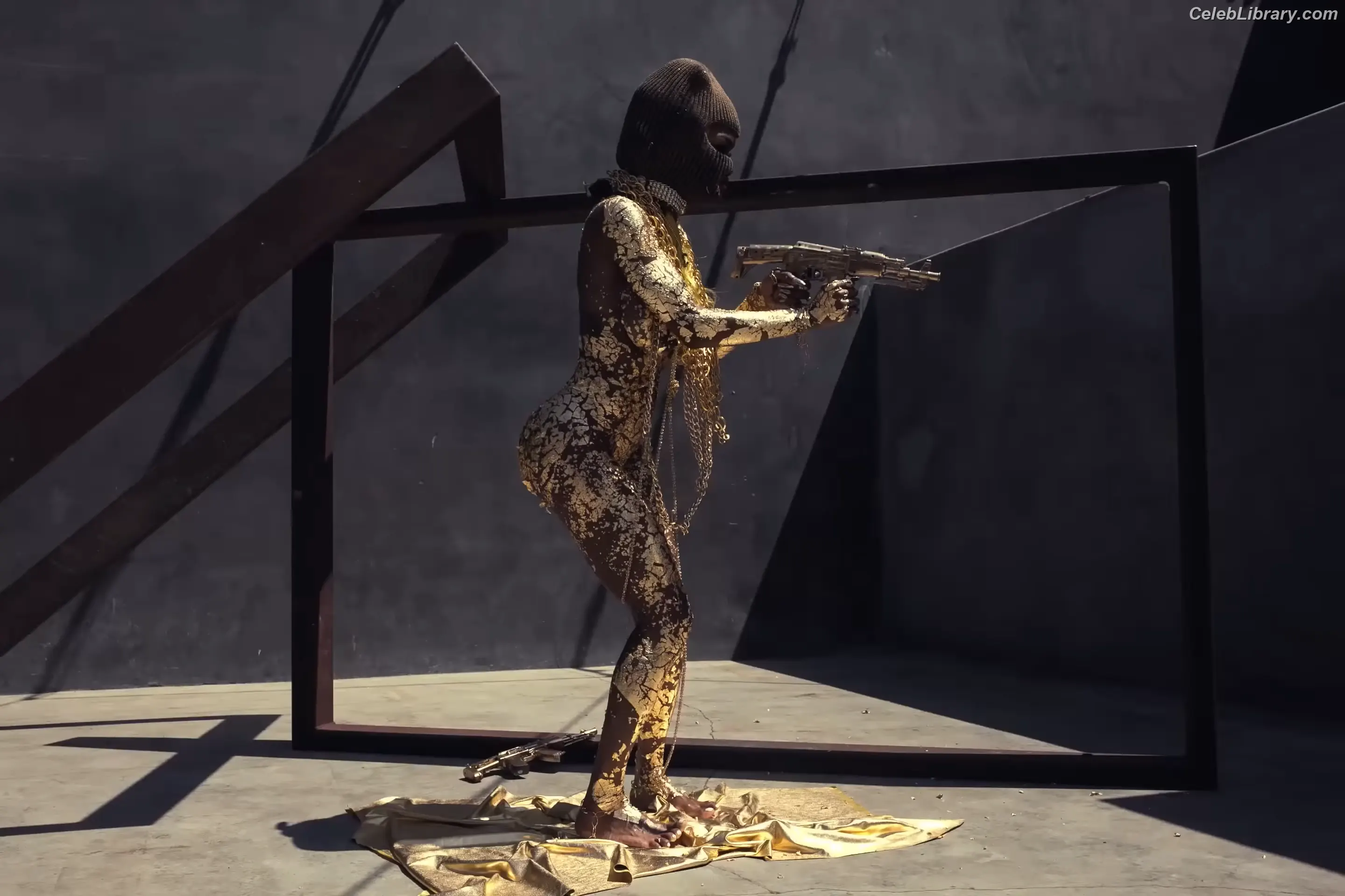 Teyana Taylor photo 5 of 431