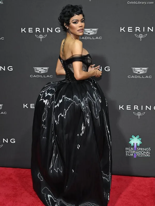Teyana Taylor photo 19 of 431