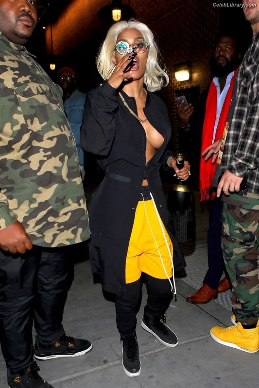 Teyana Taylor photo 21 of 431