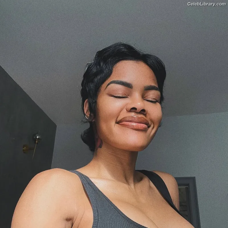 Teyana Taylor photo 22 of 431