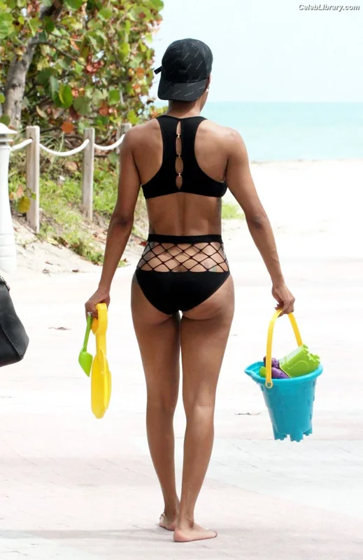 Teyana Taylor photo 24 of 431