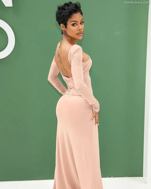 Teyana Taylor photo 5 of 431