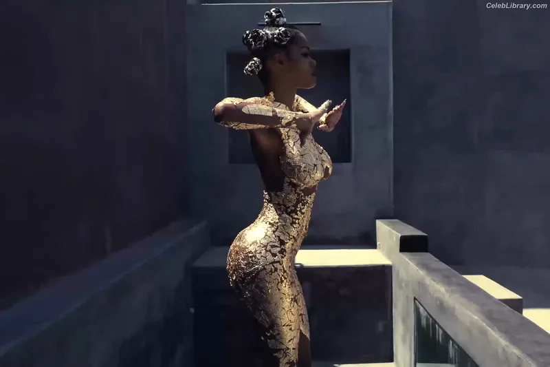 Teyana Taylor photo 14 of 431