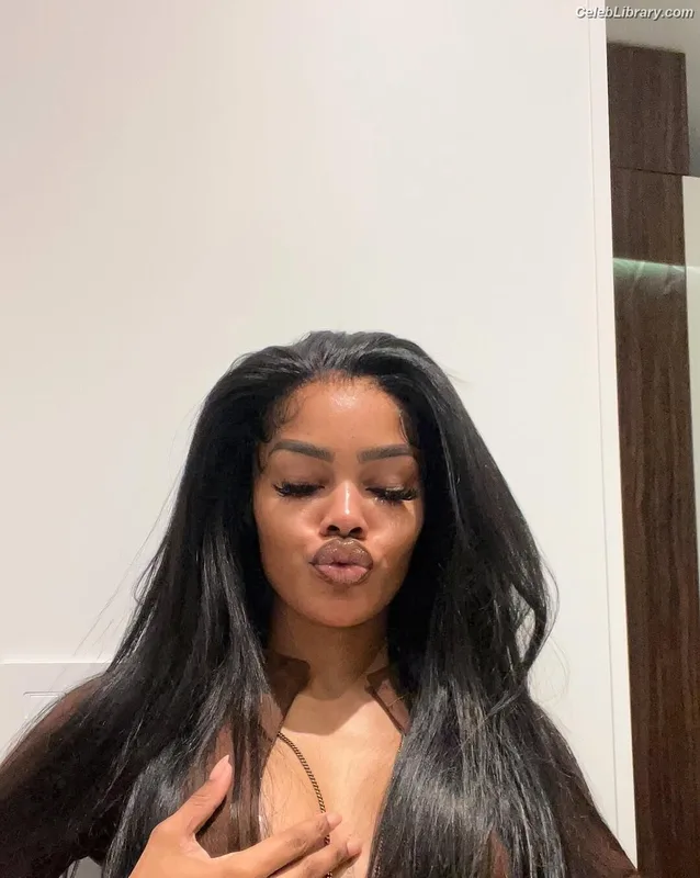 Teyana Taylor photo 23 of 431