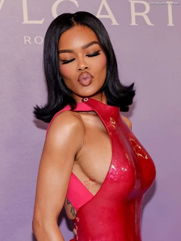 Teyana Taylor photo 22 of 431