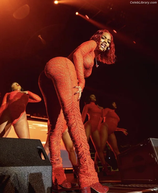 Teyana Taylor photo 15 of 431