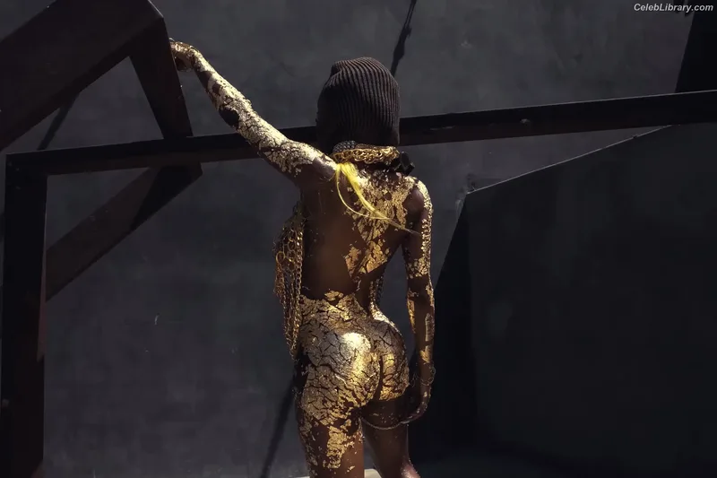 Teyana Taylor photo 16 of 431