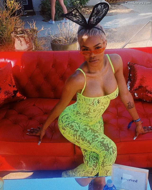 Teyana Taylor photo 12 of 431