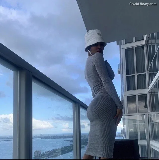 Teyana Taylor photo 8 of 431
