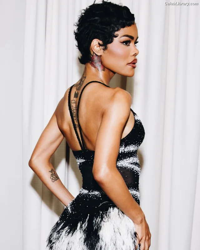 Teyana Taylor photo 4 of 431