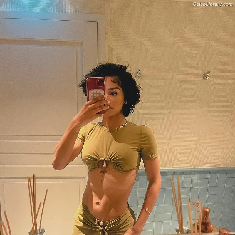 Teyana Taylor photo 16 of 431