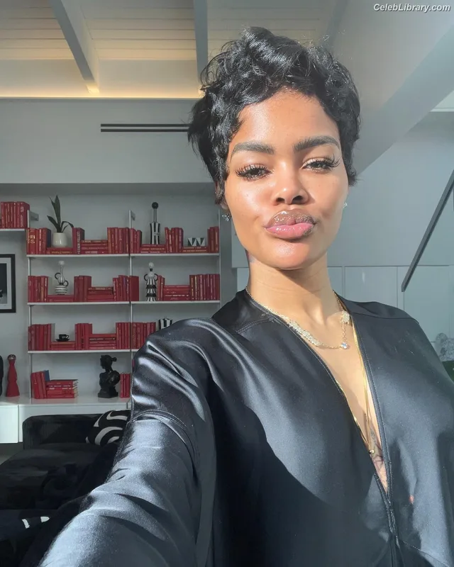 Teyana Taylor photo 21 of 431