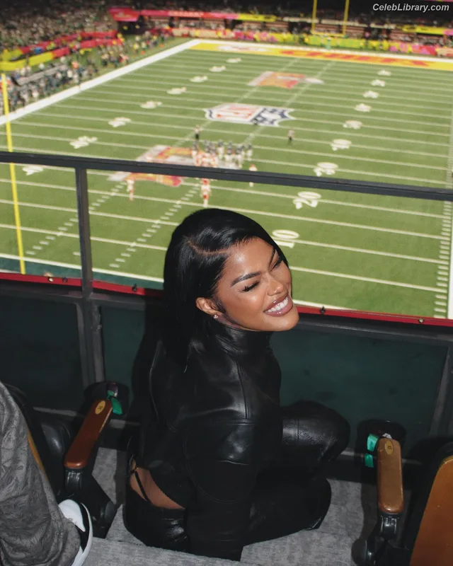 Teyana Taylor photo 3 of 431