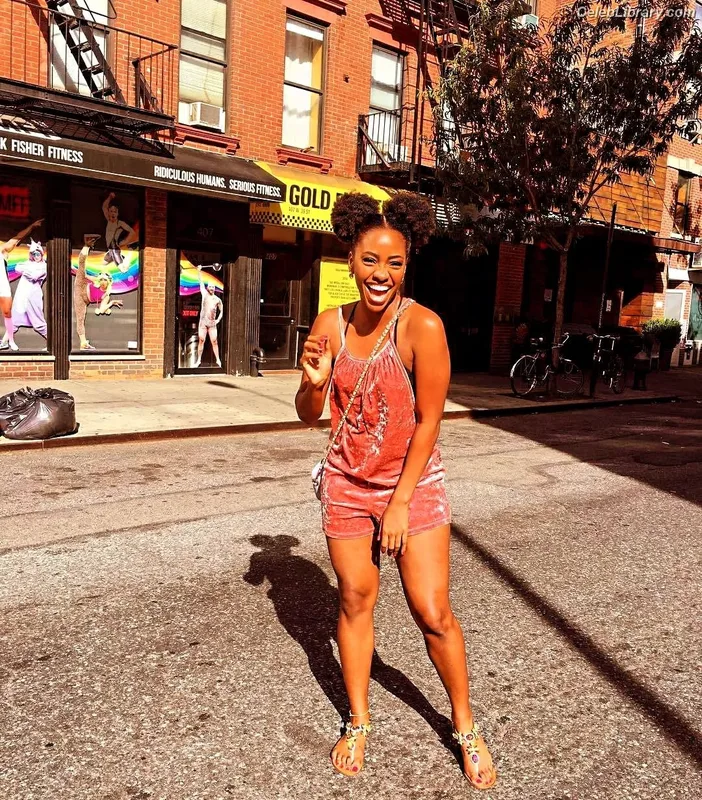 Teyonah Parris photo 24 of 31
