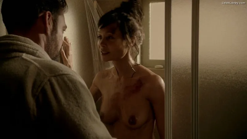 Thandie Newton photo 22 of 81