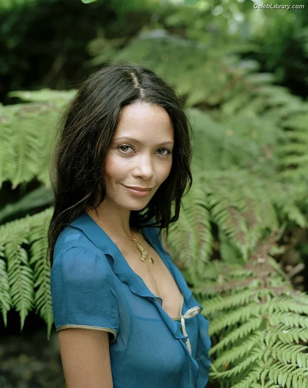 Thandie Newton photo 17 of 81