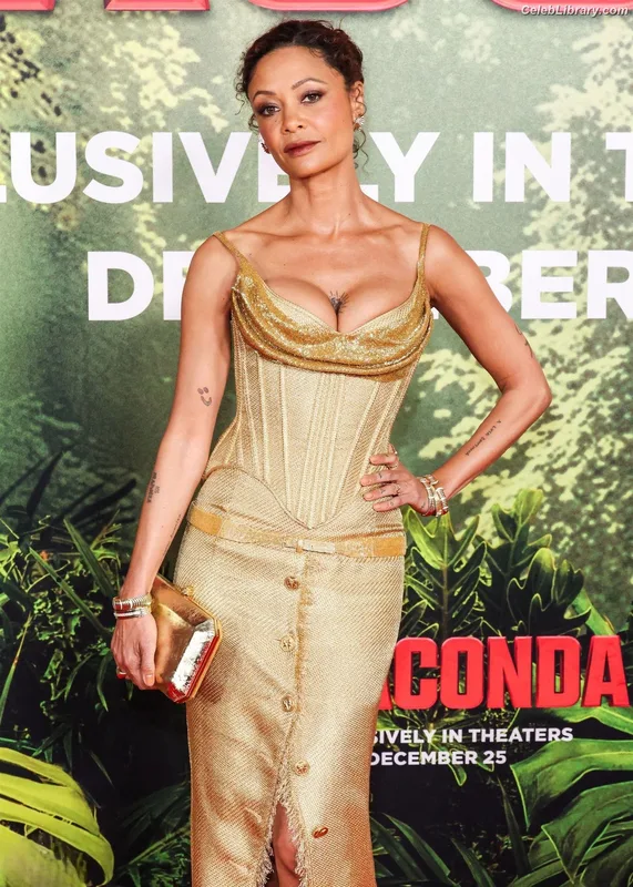 Thandie Newton photo 11 of 81