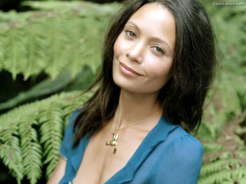 Thandie Newton photo 22 of 81