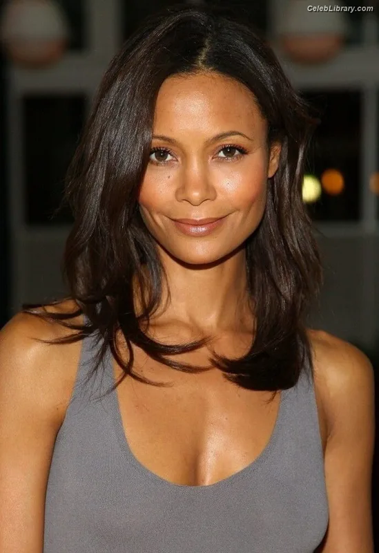 Thandie Newton photo 2 of 81