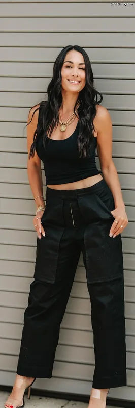 The Bella Twins photo 14 of 1421