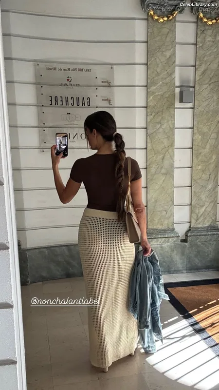 The Bella Twins photo 14 of 1421