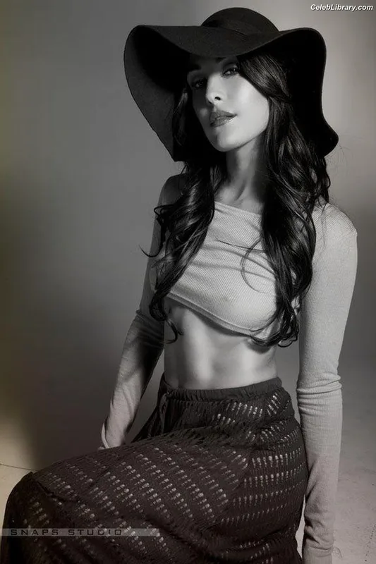 The Bella Twins photo 10 of 1421