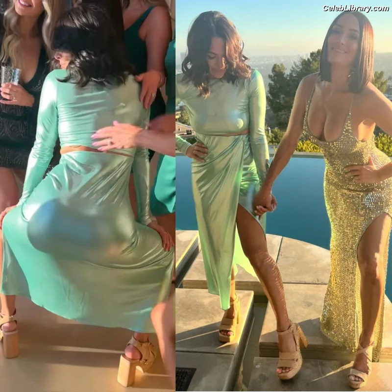 The Bella Twins photo 6 of 1421