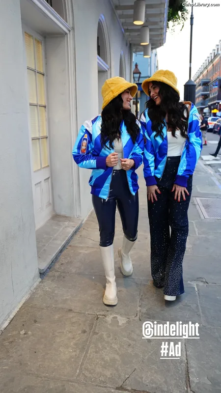 The Bella Twins photo 12 of 1421