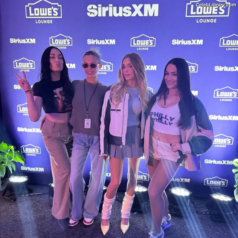 The Bella Twins photo 1 of 1421