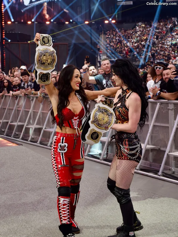 The Bella Twins photo 21 of 1421